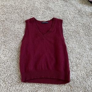 Brandy Melville burgundy sweater vest